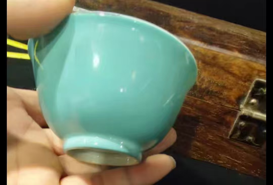 清雍正款松石绿釉碗 6